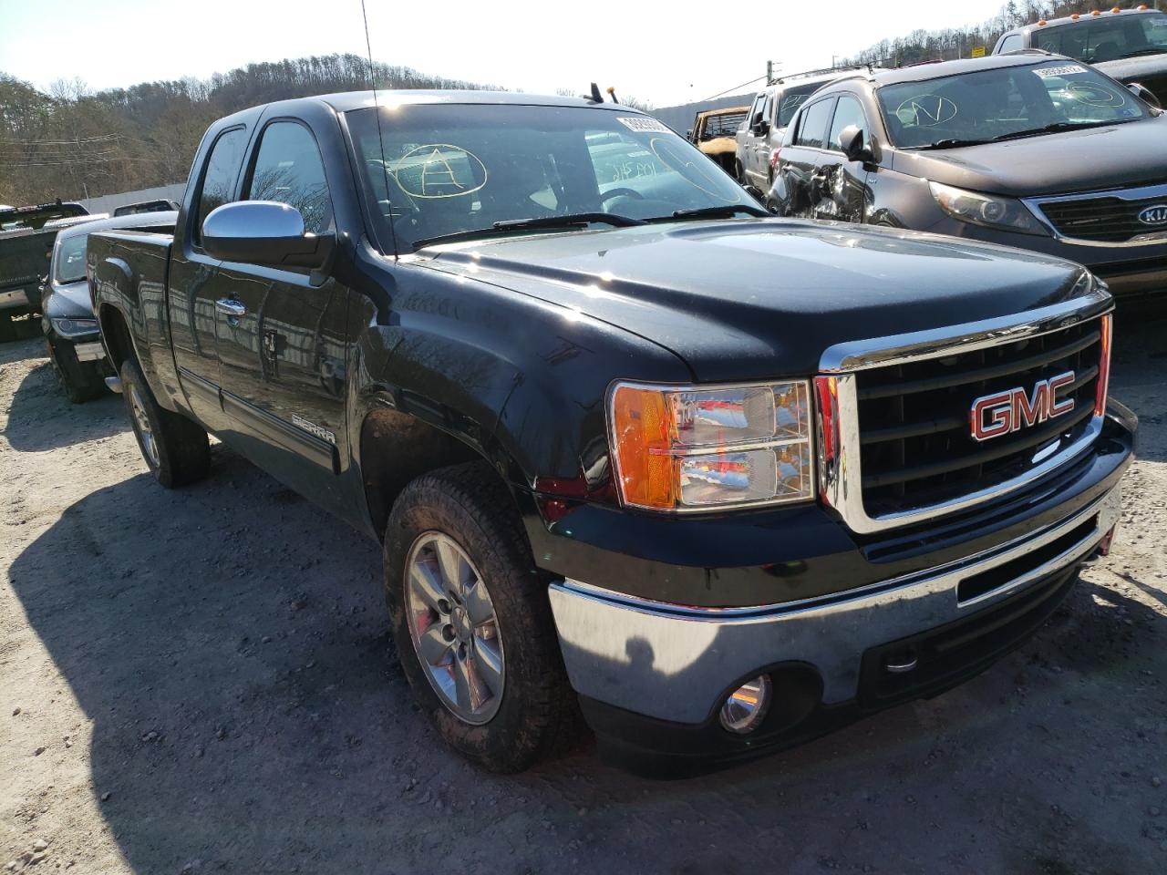 GMC SIERRA K15 2010 with VIN 1GTSKVE33AZ197200 - Photo from auction