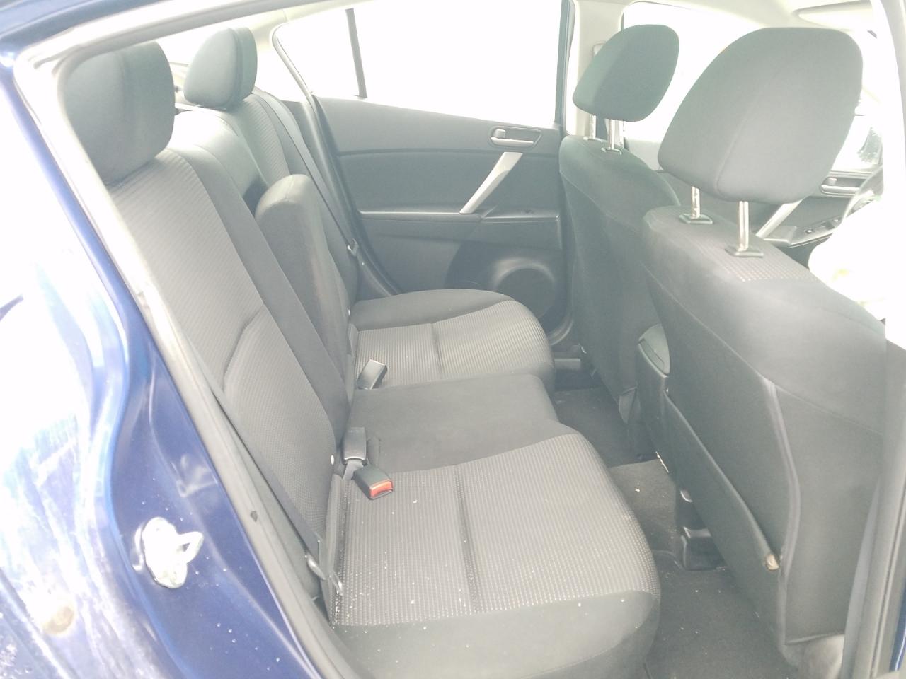 Photo 6 from auction – 2012 MAZDA 3 I with VIN JM1BL1V70C1637478
