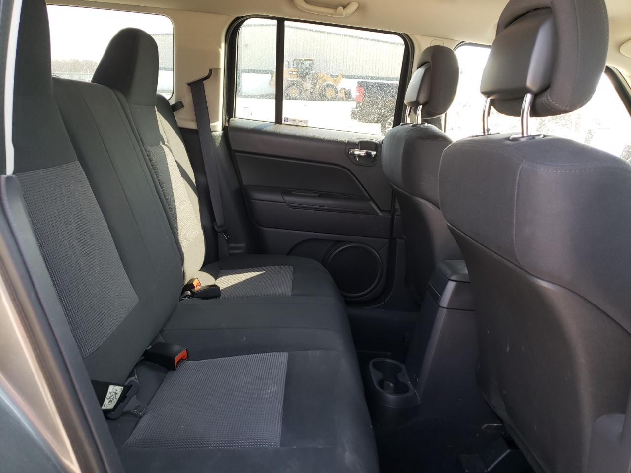 Photo 6 from auction – 2012 JEEP PATRIOT SP with VIN 1C4NJPBB6CD580085