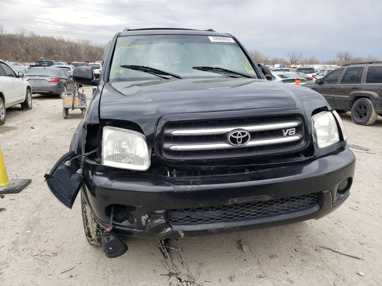 Photo 9 from auction – 2001 TOYOTA SEQUOIA LI with VIN 5TDBT48A71S002220