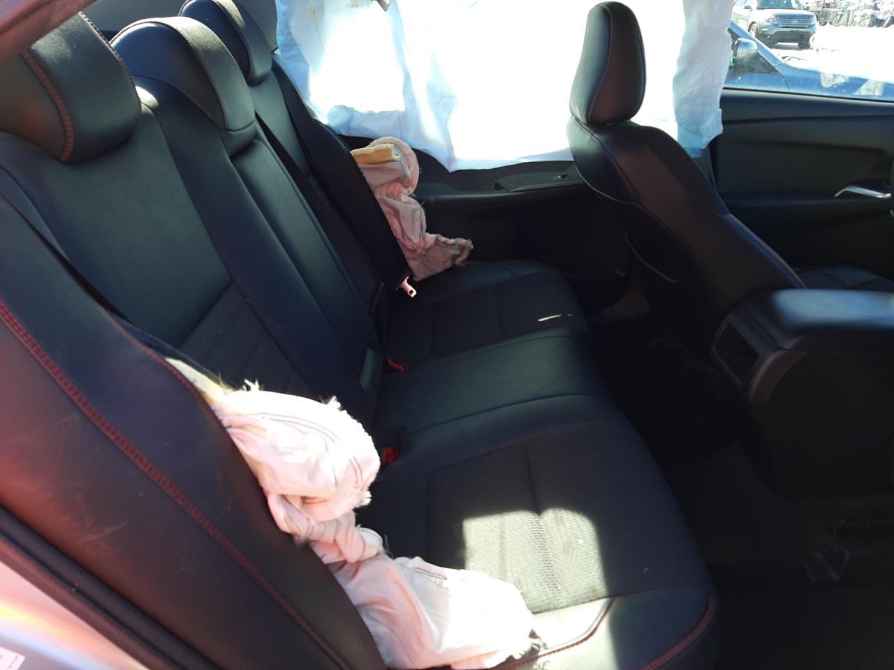 Photo 6 from auction – 2016 TOYOTA CAMRY SE A with VIN 4T1BF1FK0GU563280