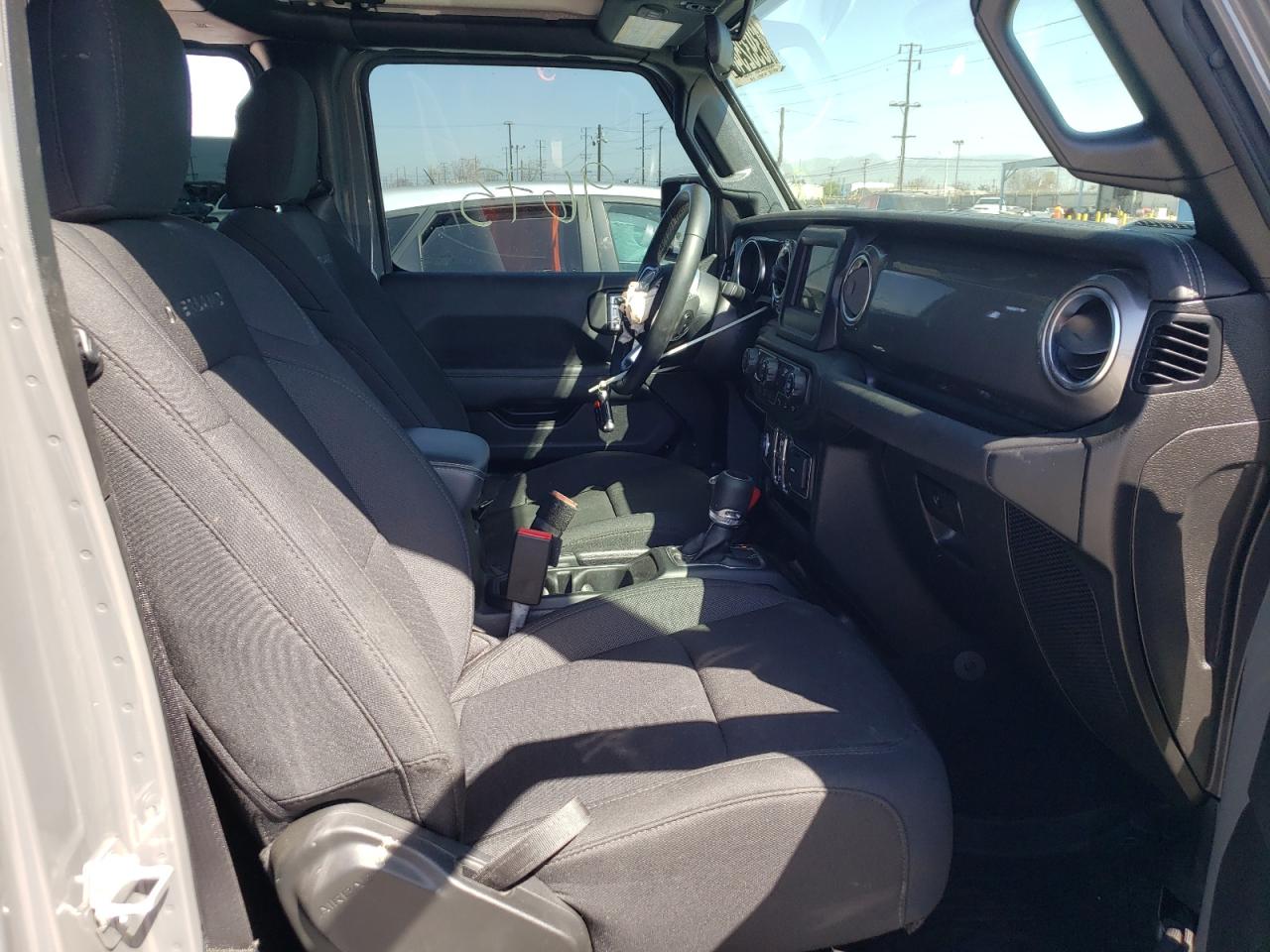 Photo 5 from auction – 2021 JEEP GLADIATOR with VIN 1C6HJTFGXML559508