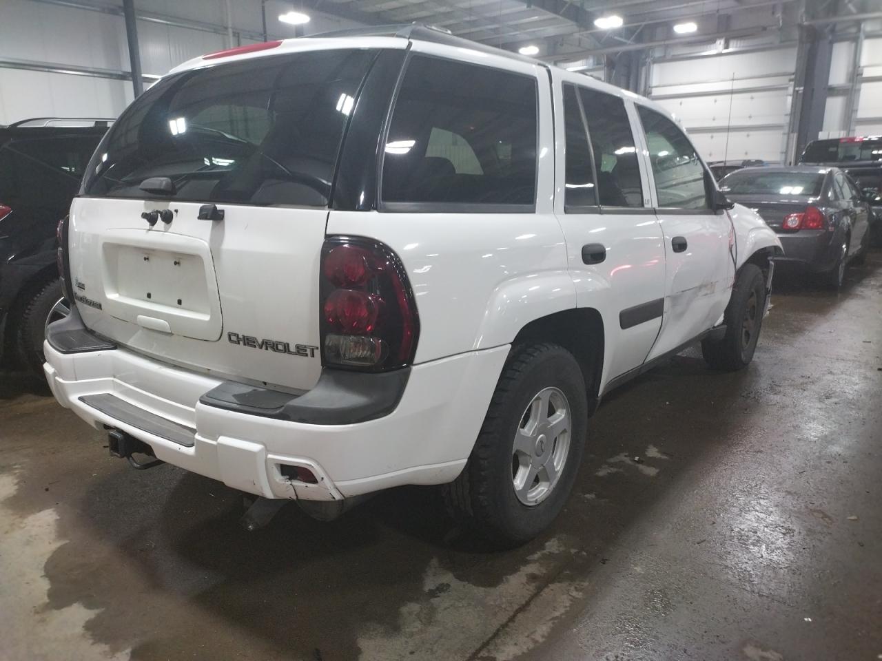 Photo 4 from auction – 2003 CHEVROLET TRAILBLAZE with VIN 1GNDT13S132247510