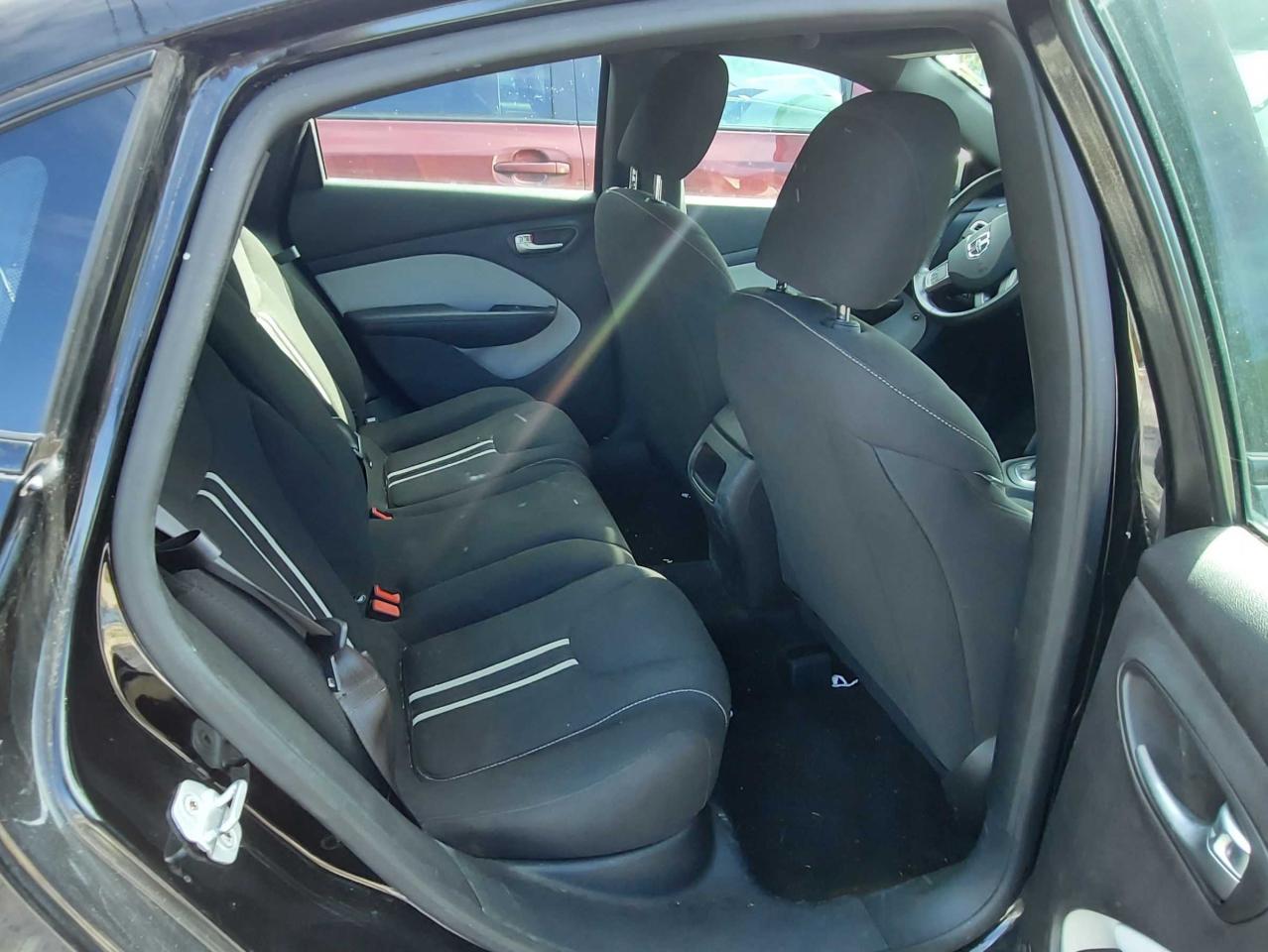 Photo 6 from auction – 2013 DODGE DART SXT with VIN 1C3CDFBH7DD133607
