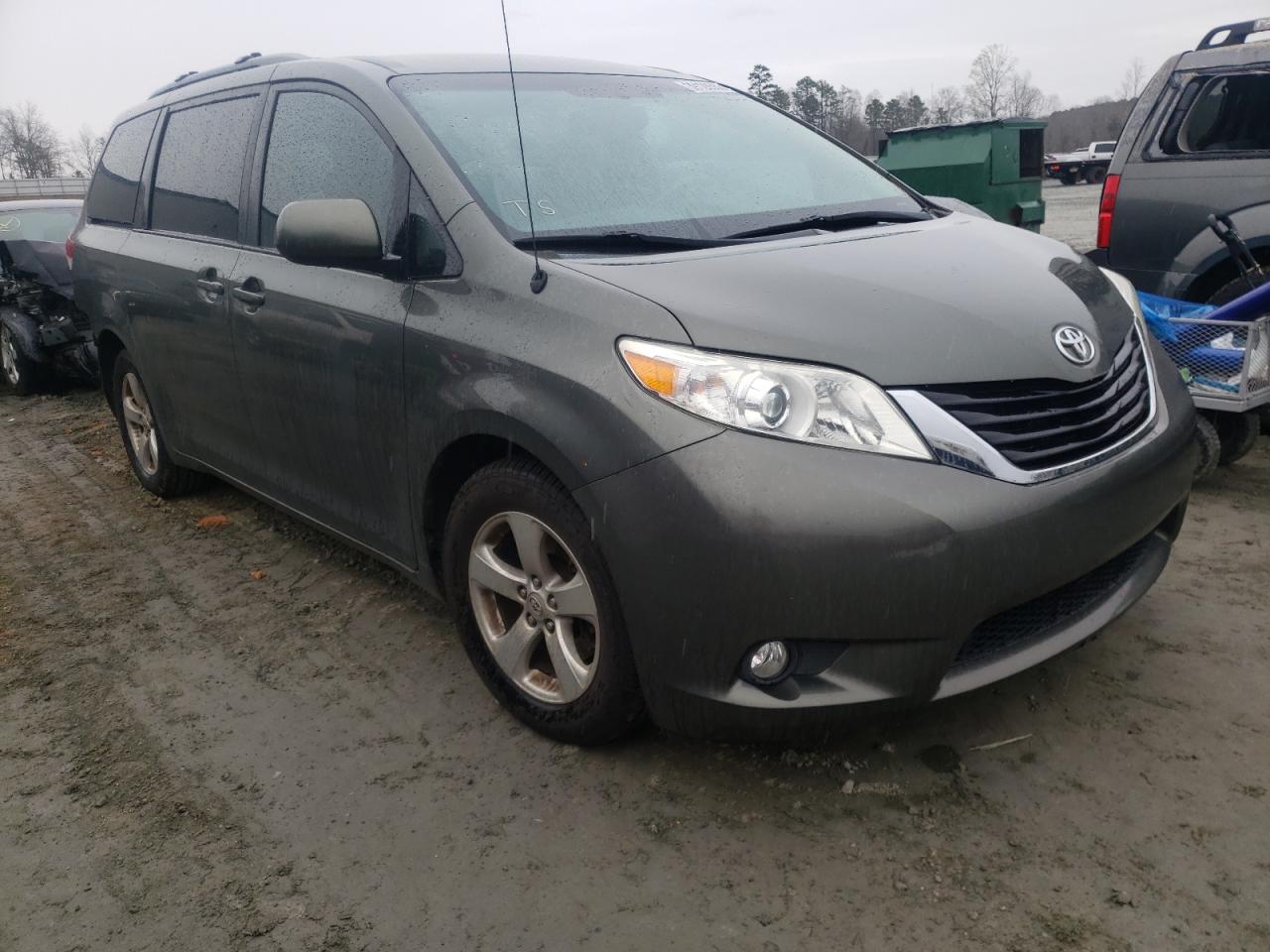 Photo 1 from auction – 2012 TOYOTA SIENNA LE with VIN 5TDKK3DCXCS232454