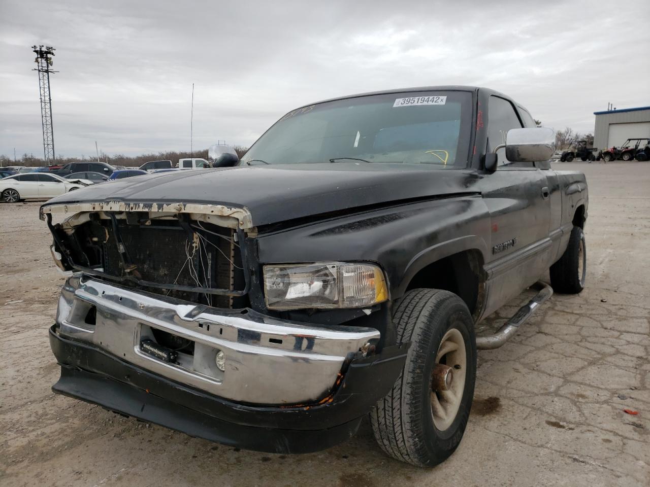 Photo 2 from auction – 1996 DODGE RAM 1500 with VIN 1B7HC13Z4TJ163193