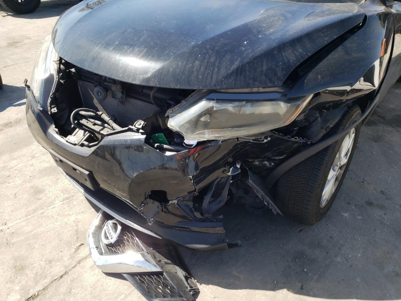Photo 9 from auction – 2014 NISSAN ROGUE S with VIN 5N1AT2ML3EC809697