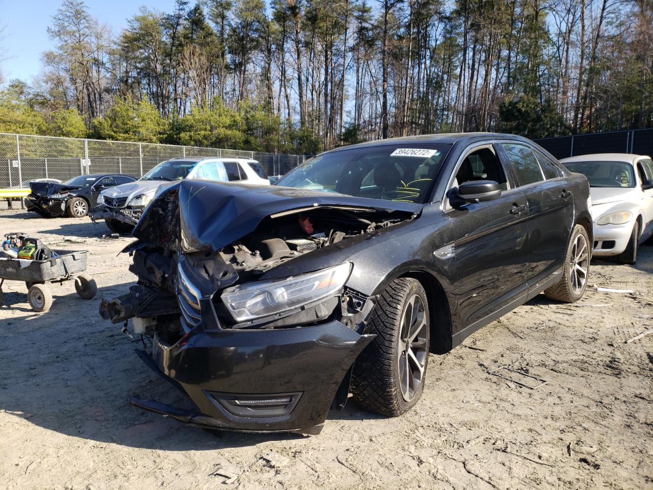 Photo 2 from auction – 2015 FORD TAURUS SEL with VIN 1FAHP2H87FG172116
