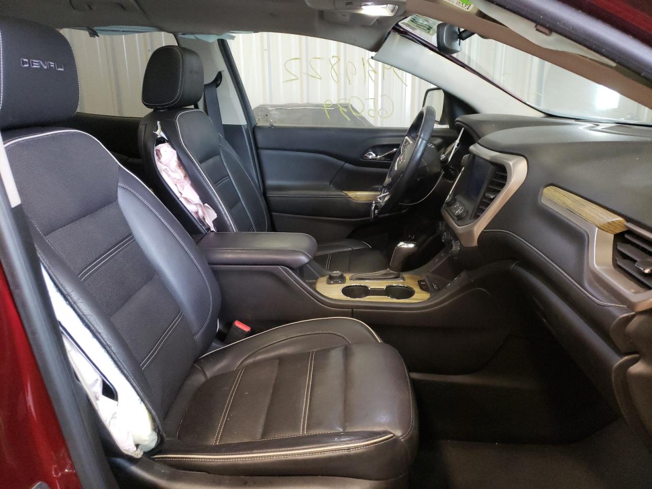 Photo 5 from auction – 2017 GMC ACADIA DEN with VIN 1GKKNXLS2HZ216752