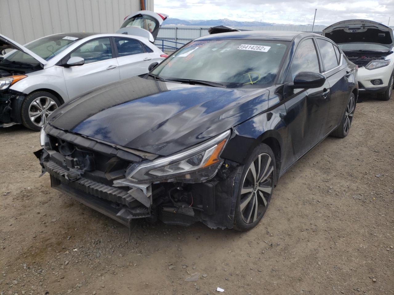 Photo 2 from auction – 2019 NISSAN ALTIMA SR with VIN 1N4BL4CV8KC255761