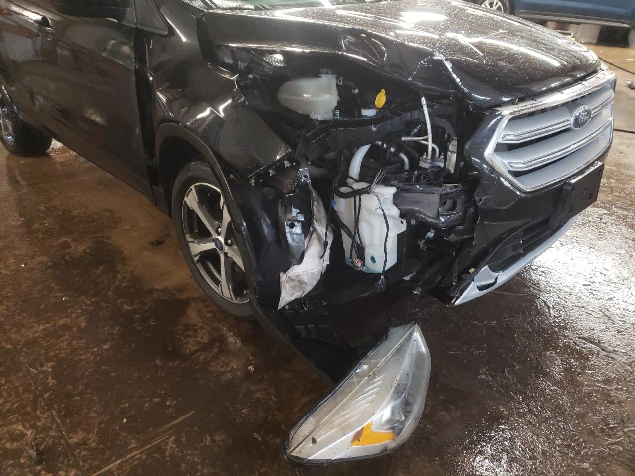 Photo 9 from auction – 2018 FORD ESCAPE SEL with VIN 1FMCU9HD7JUA50493