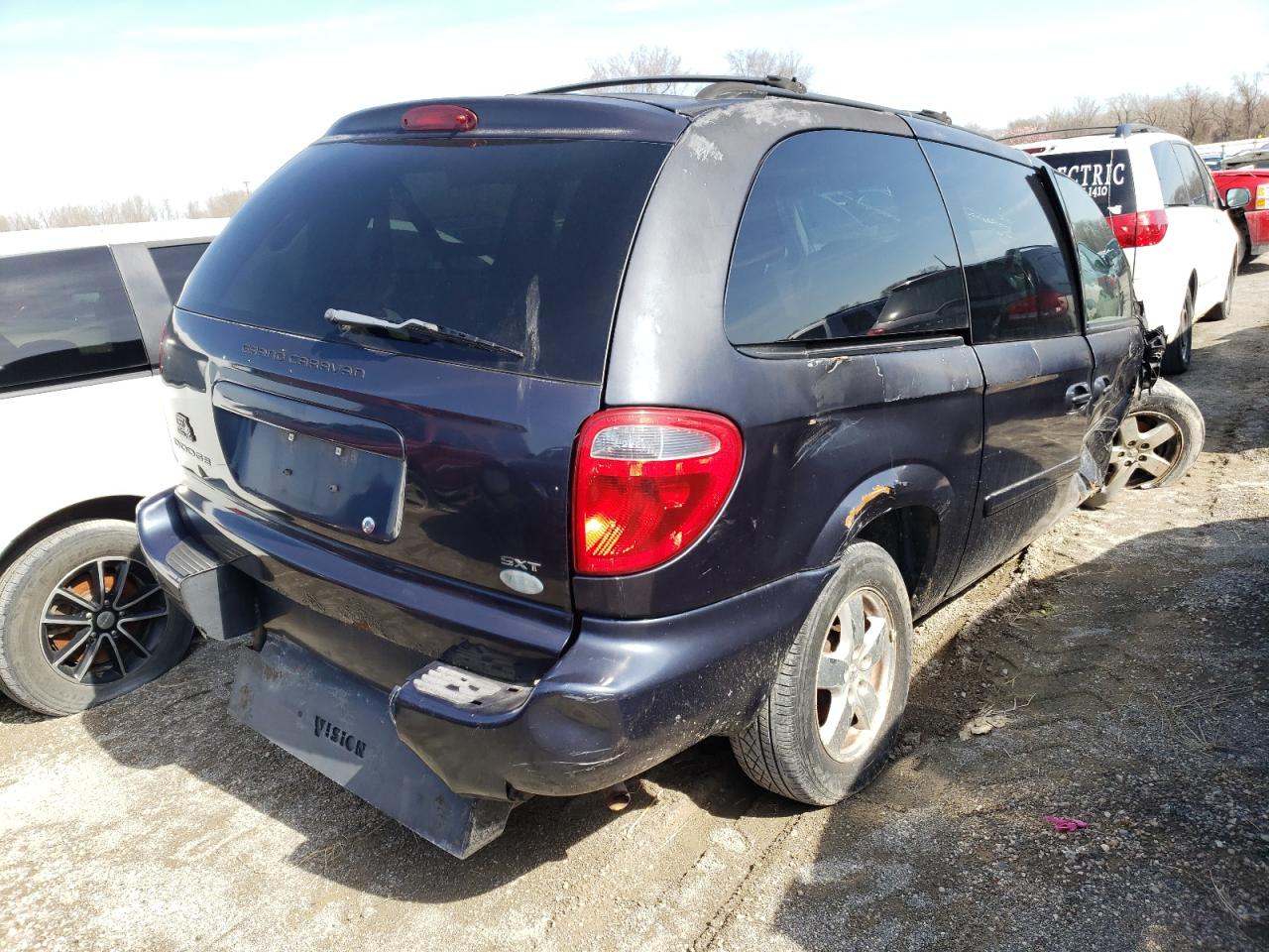 Photo 4 from auction – 2007 DODGE GRAND CARA with VIN 2D4GP44LX7R139822