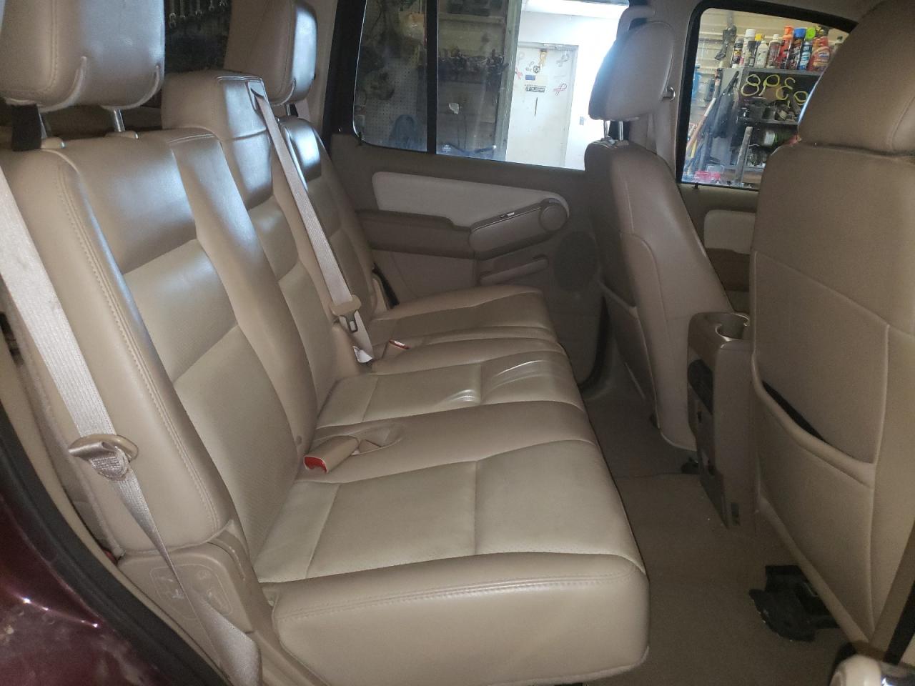 Photo 6 from auction – 2008 MERCURY MOUNTAINEE with VIN 4M2EU48E18UJ09857