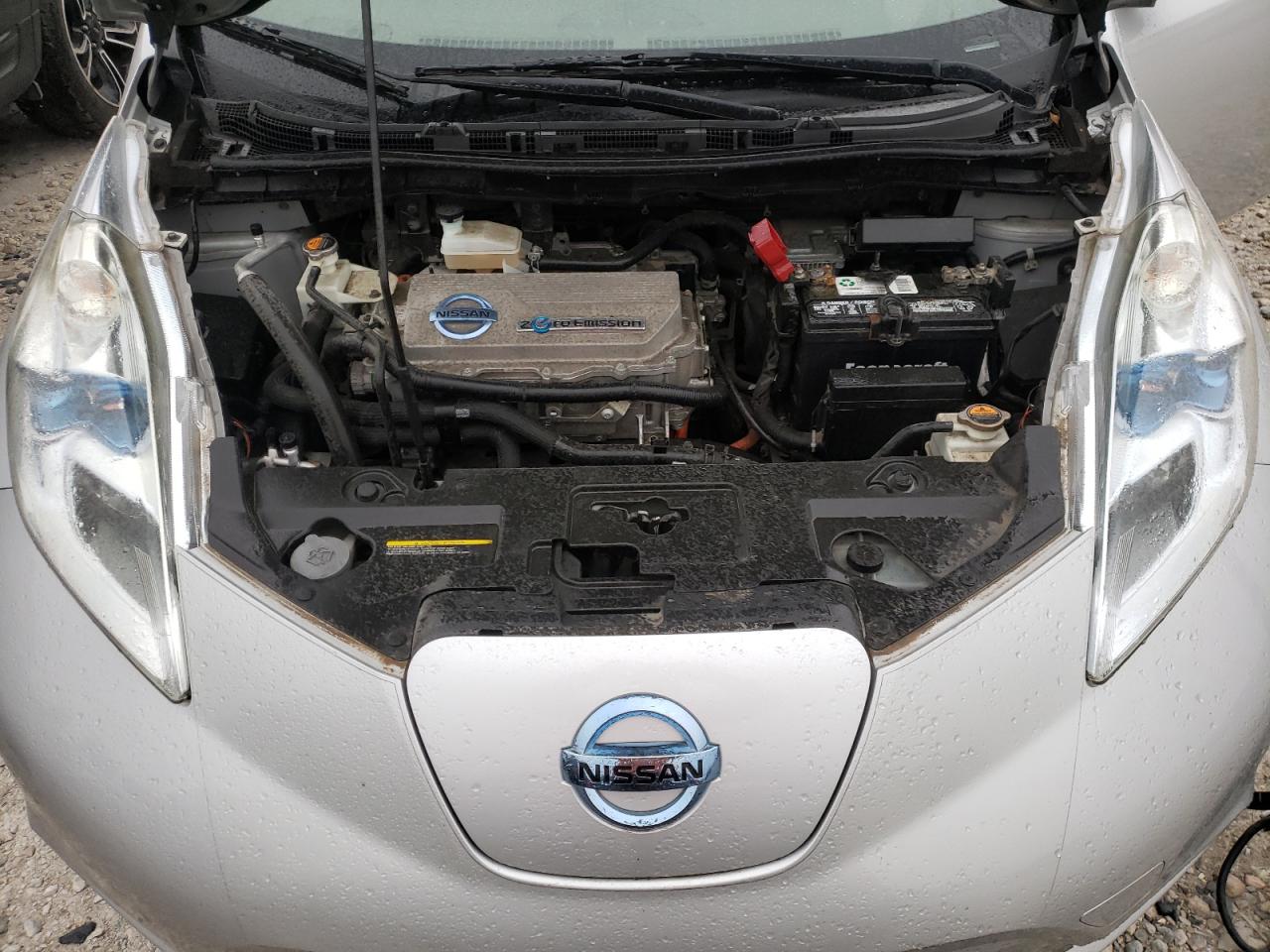 Photo 7 from auction – 2011 NISSAN LEAF SV with VIN JN1AZ0CPXBT000157