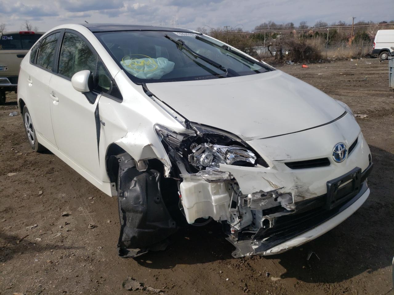 Photo 9 from auction – 2015 TOYOTA PRIUS with VIN JTDKN3DU2F1890223