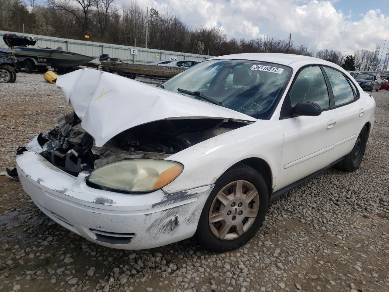 Photo 2 from auction – 2005 FORD TAURUS SE with VIN 1FAFP53U85A196584