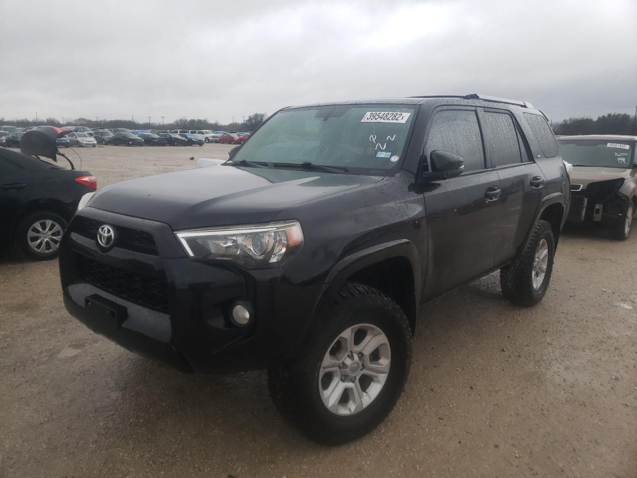 Photo 2 from auction – 2016 TOYOTA 4RUNNER SR with VIN JTEZU5JR1G5118735