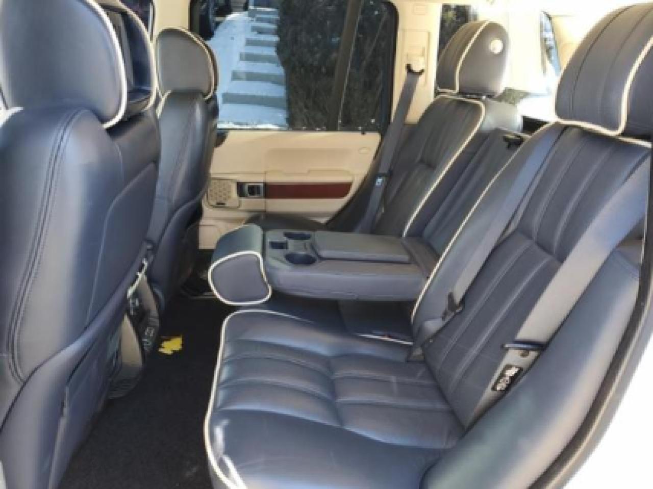 Photo 6 from auction – 2011 LAND ROVER RANGE ROVE with VIN SALMF1E46BA356749