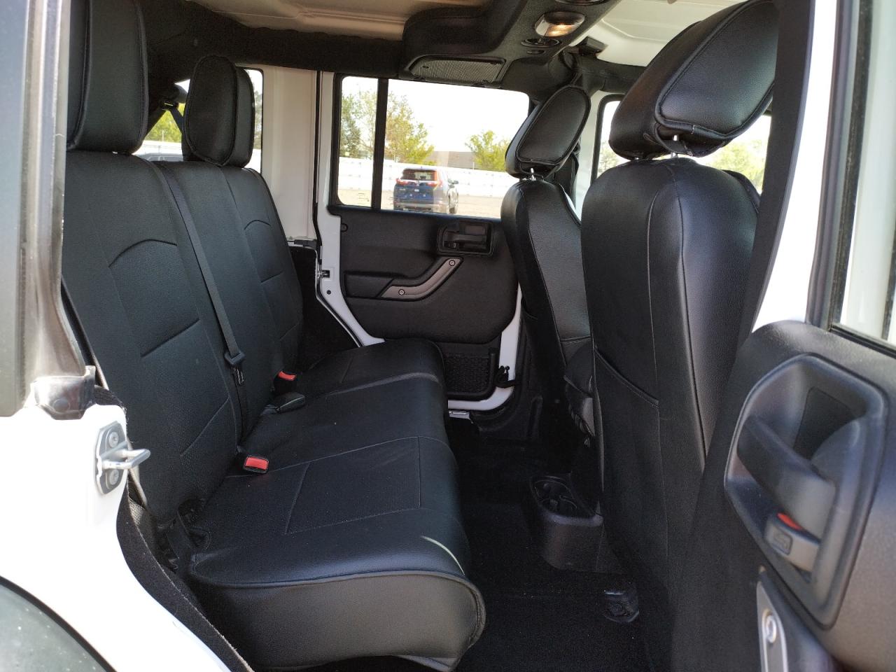 Photo 6 from auction – 2016 JEEP WRANGLER U with VIN 1C4BJWDG8GL166596