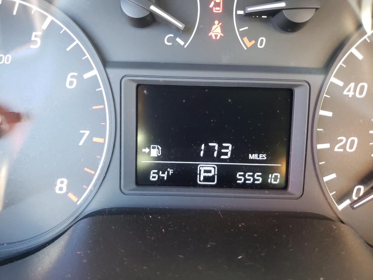 Photo 8 from auction – 2017 NISSAN SENTRA S with VIN 3N1AB7AP8HY257480