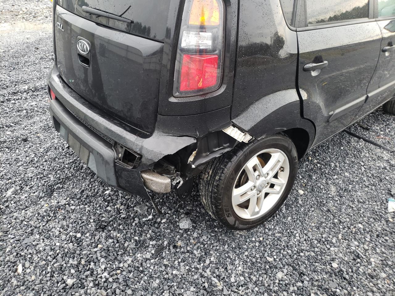 Photo 9 from auction – 2011 KIA SOUL with VIN KNDJT2A28B7245436