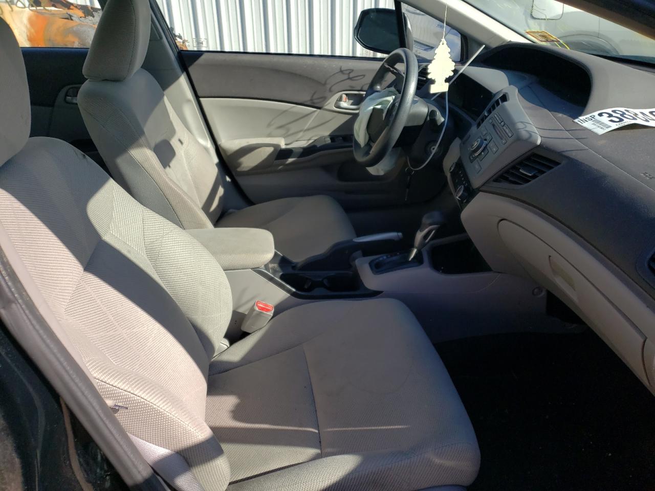 Photo 5 from auction – 2012 HONDA CIVIC LX with VIN 19XFB2F59CE343792