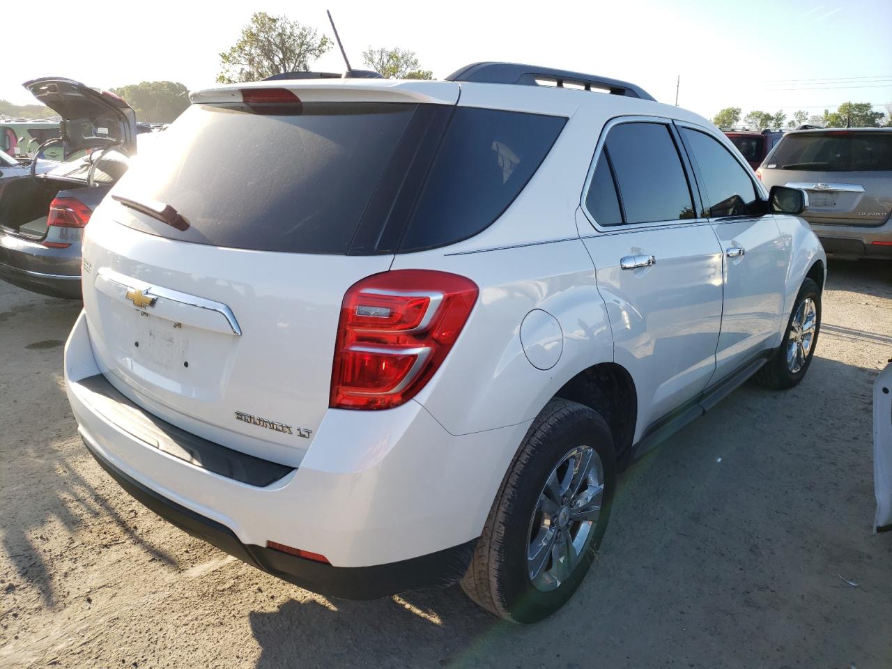 Photo 4 from auction – 2016 CHEVROLET EQUINOX LT with VIN 2GNALCEK3G6355695