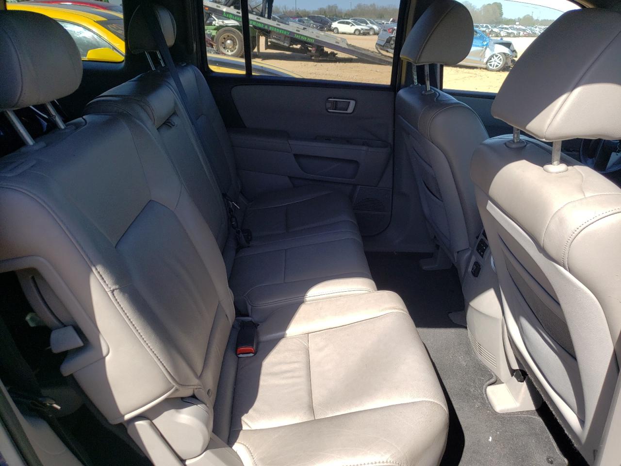 Photo 6 from auction – 2011 HONDA PILOT EXL with VIN 5FNYF3H59BB019024