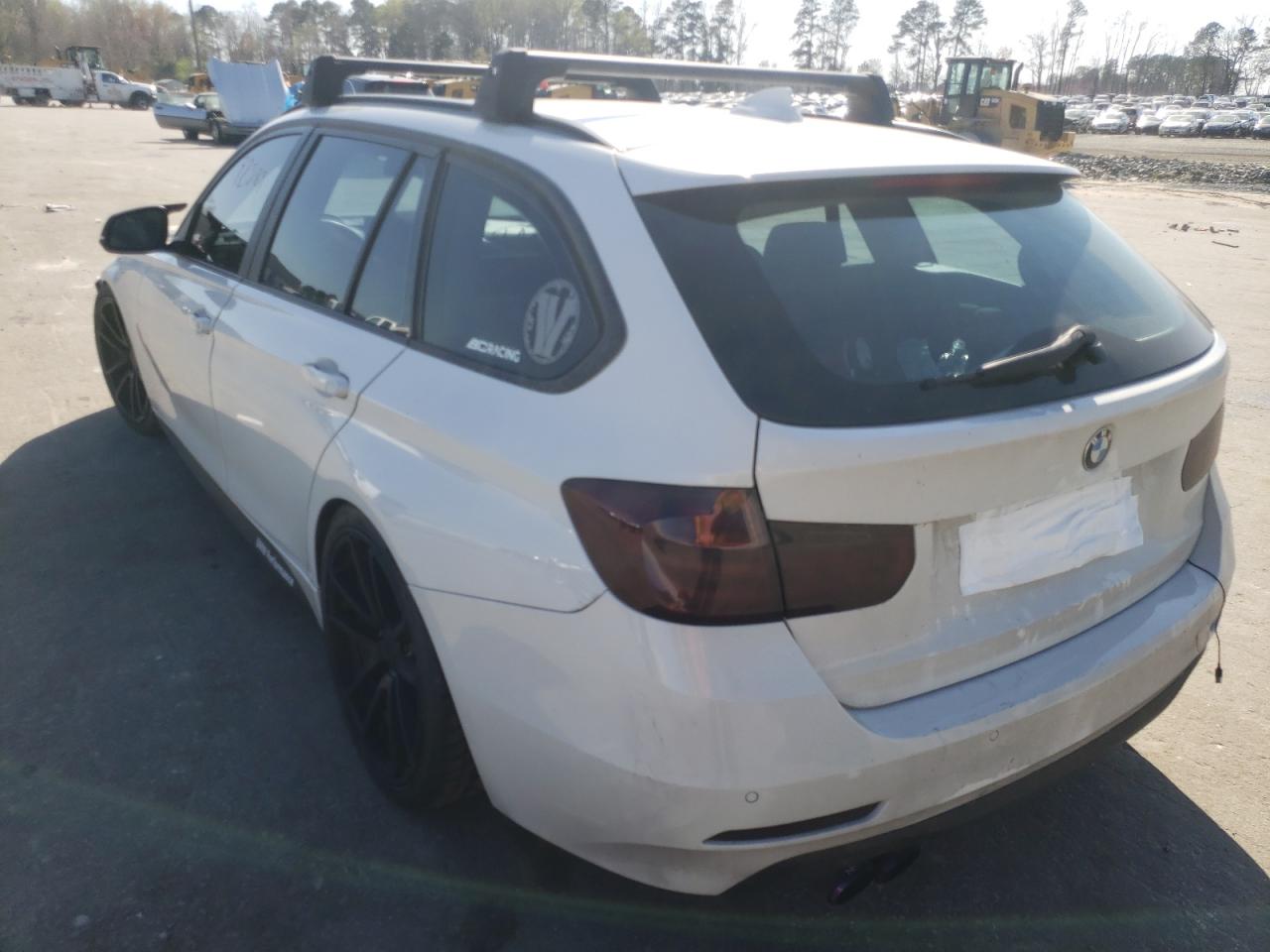 Photo 3 from auction – 2015 BMW 328 XI with VIN WBA3G7C54FK297325