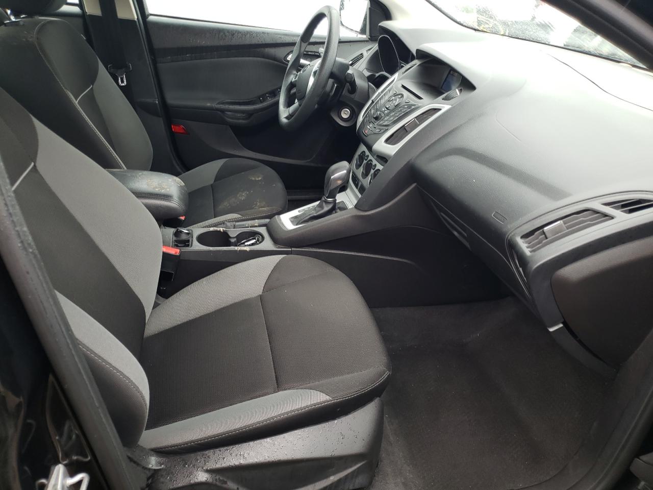 Photo 5 from auction – 2013 FORD FOCUS SE with VIN 1FADP3F24DL361670