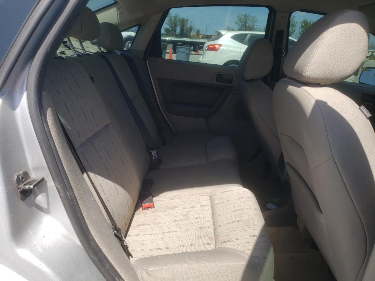 Photo 6 from auction – 2011 FORD FOCUS SE with VIN 1FAHP3FN7BW125599