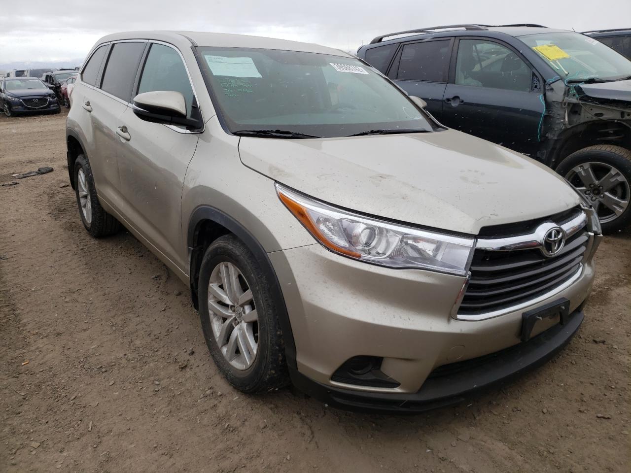 TOYOTA HIGHLANDER 2015 with VIN 5TDBKRFH7FS176537 - Photo from auction