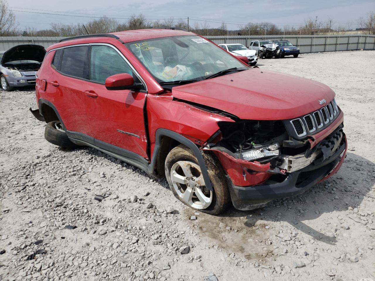 JEEP COMPASS LA 2018 with VIN 3C4NJCBB4JT233452 - Photo from auction
