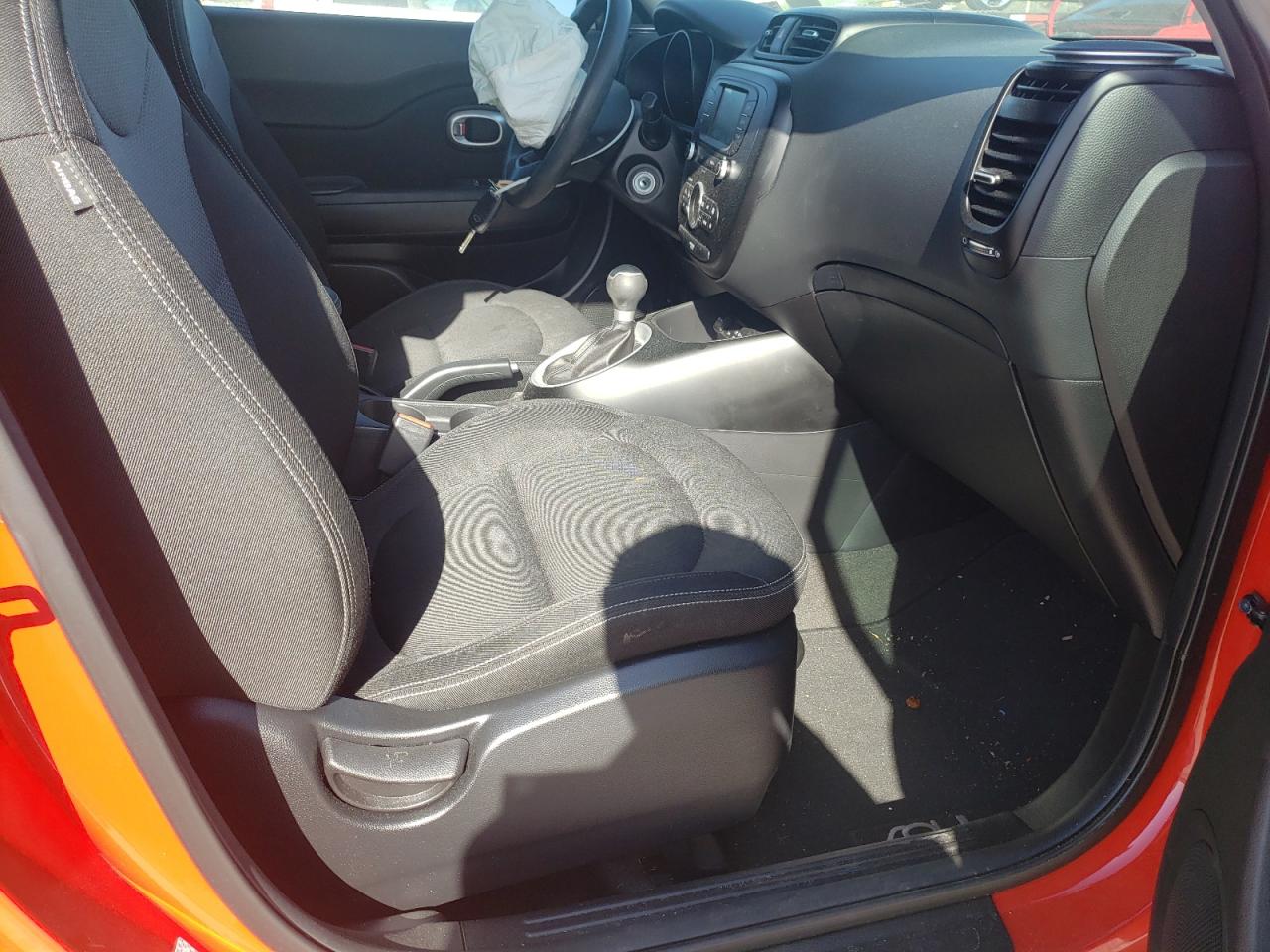 Photo 5 from auction – 2017 KIA SOUL + with VIN KNDJP3A57H7444510