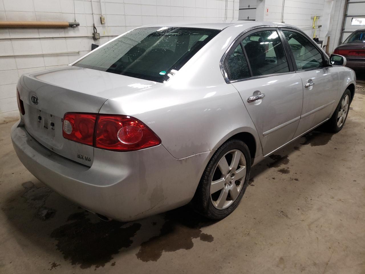 Photo 4 from auction – 2008 KIA OPTIMA with VIN KNAGE124685230868