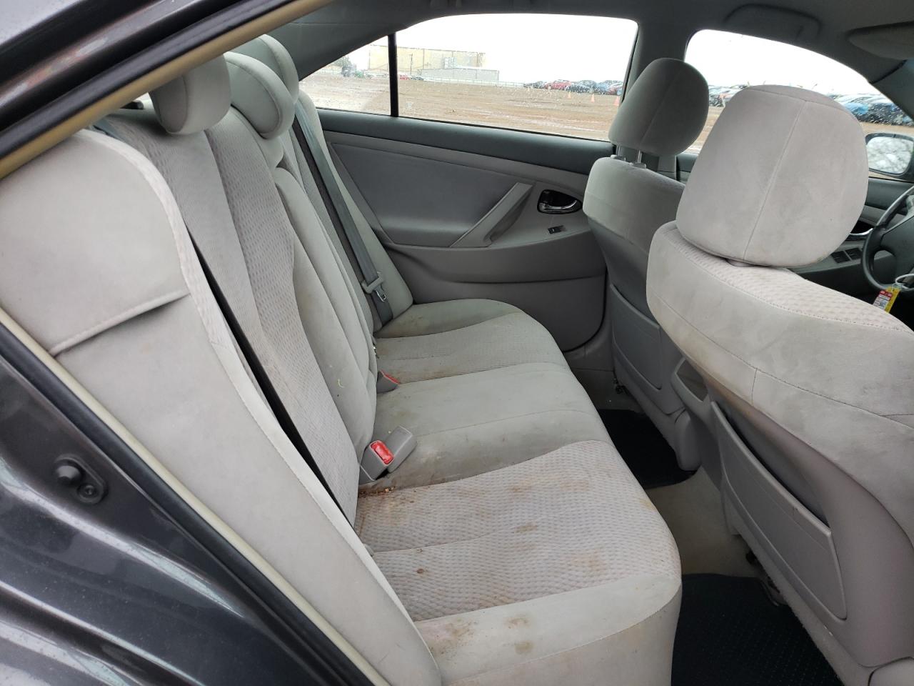 Photo 6 from auction – 2011 TOYOTA CAMRY BASE with VIN 4T1BF3EK4BU649164