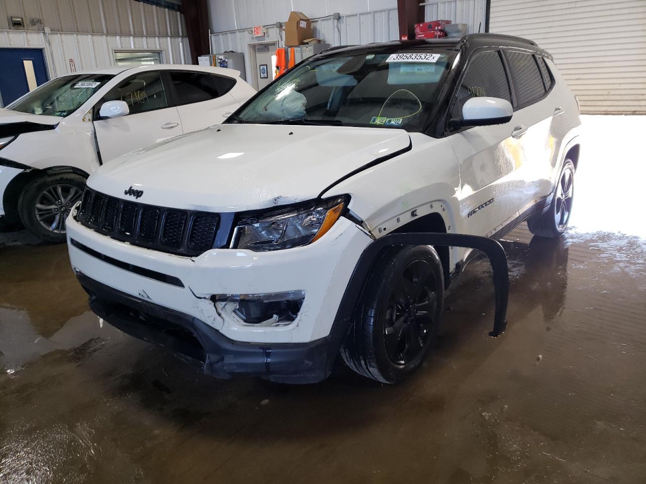 Photo 2 from auction – 2019 JEEP COMPASS LA with VIN 3C4NJDBBXKT741092