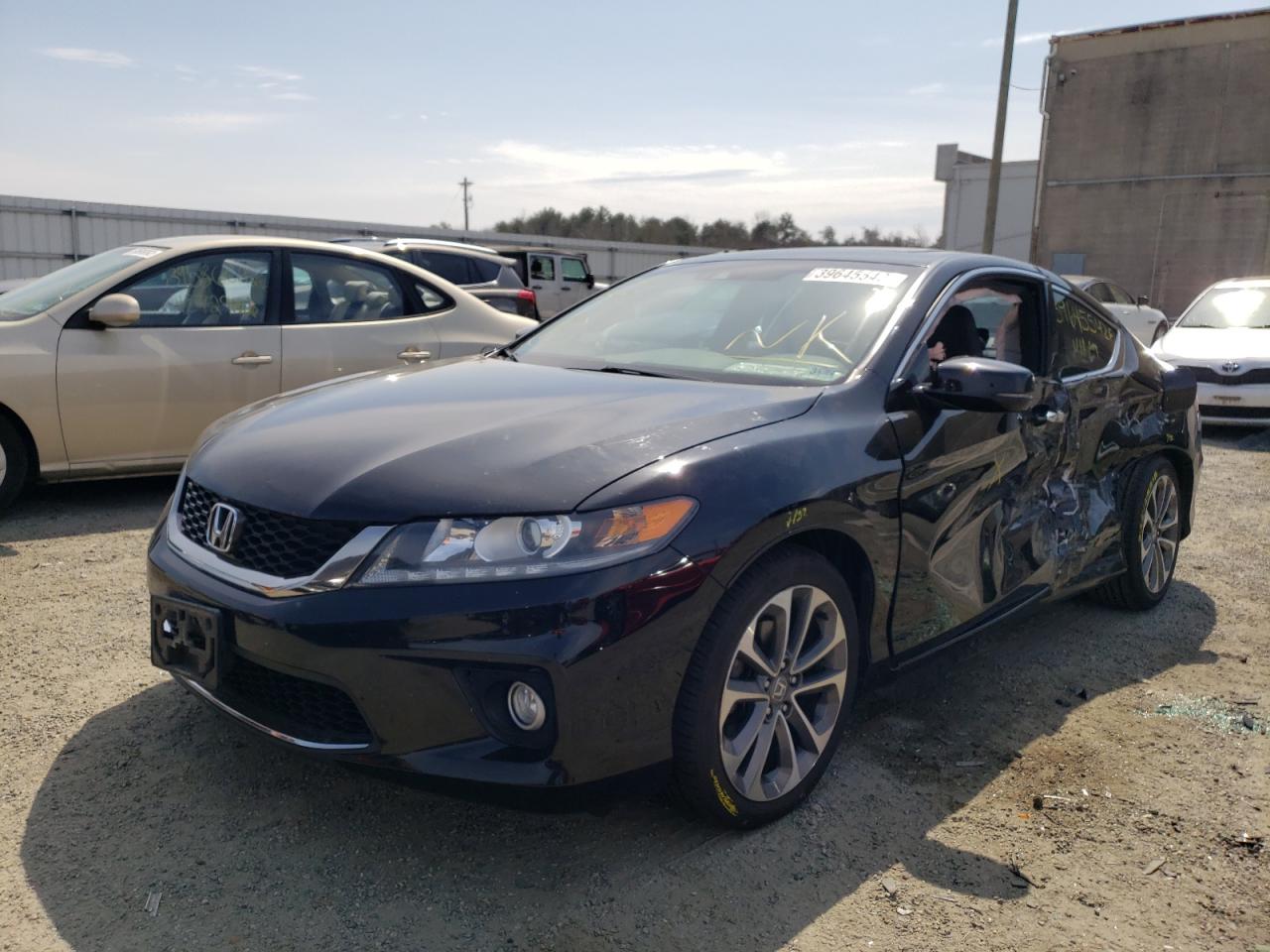 Photo 2 from auction – 2013 HONDA ACCORD EXL with VIN 1HGCT2B84DA003343