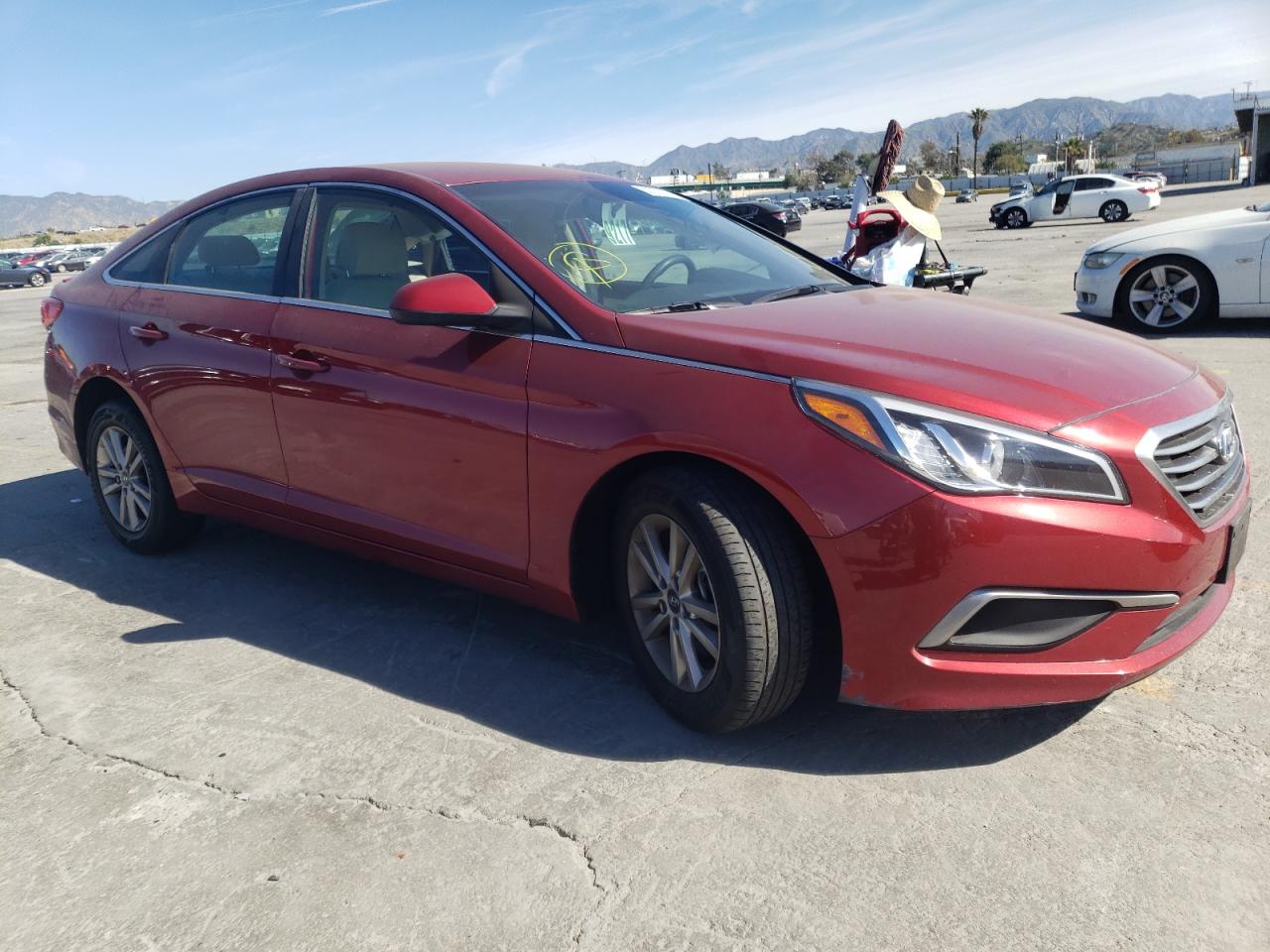 Photo 1 from auction – 2016 HYUNDAI SONATA SE with VIN 5NPE24AF8GH354680