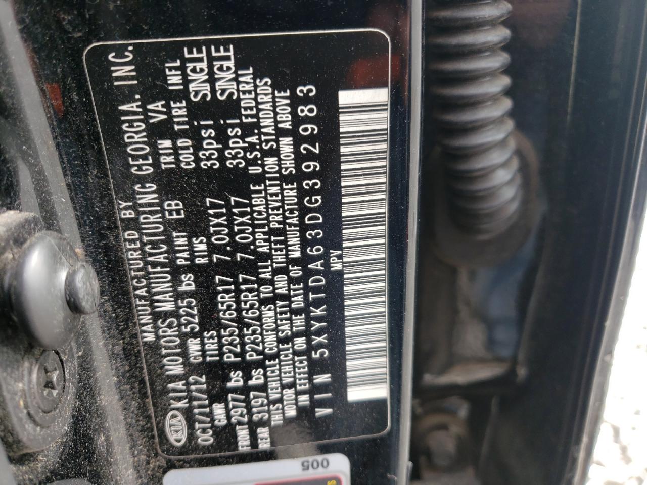 Photo 10 from auction – 2013 KIA SORENTO LX with VIN 5XYKTDA63DG392983