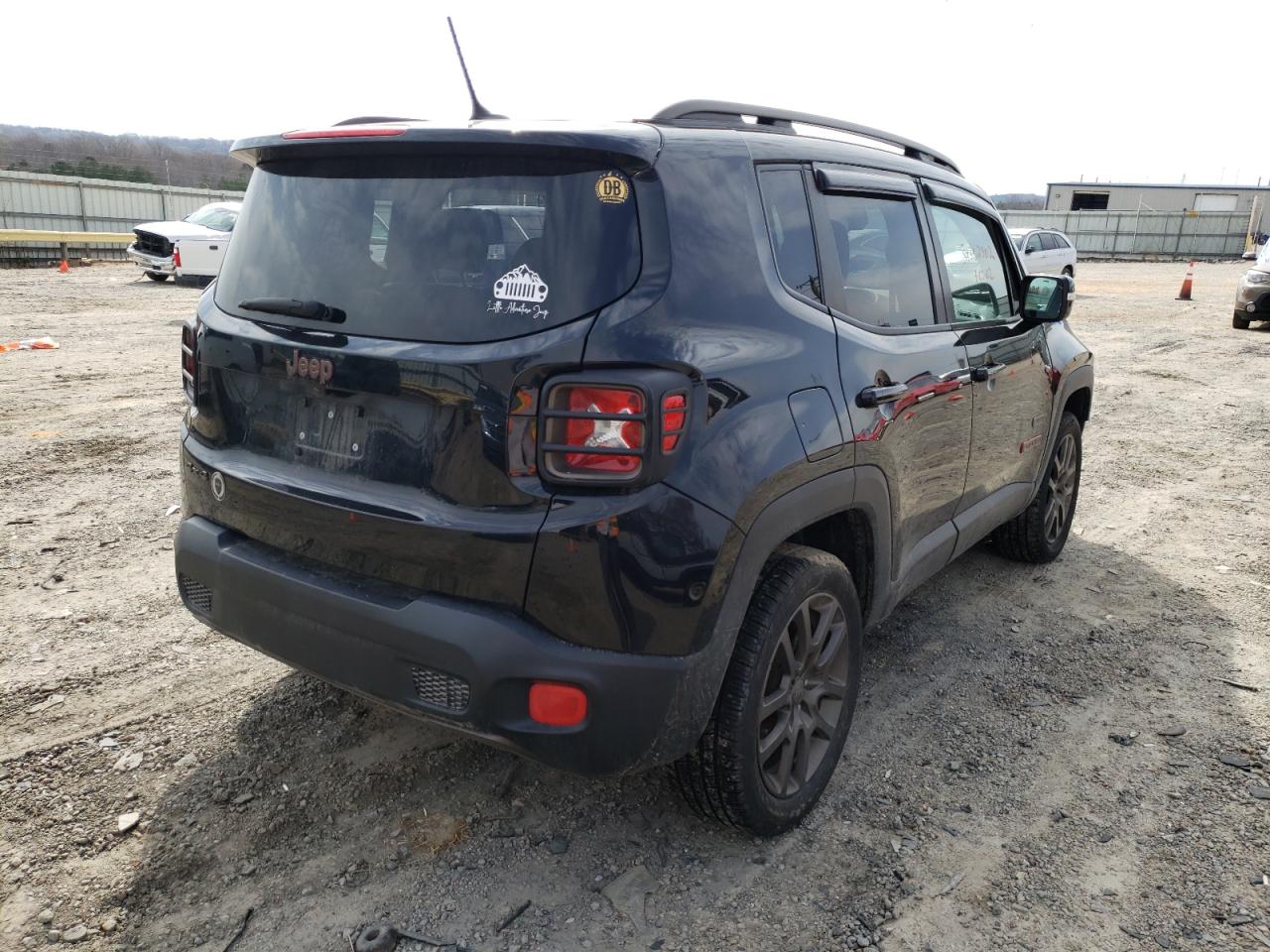 Photo 4 from auction – 2016 JEEP RENEGADE L with VIN ZACCJBBT4GPD93650