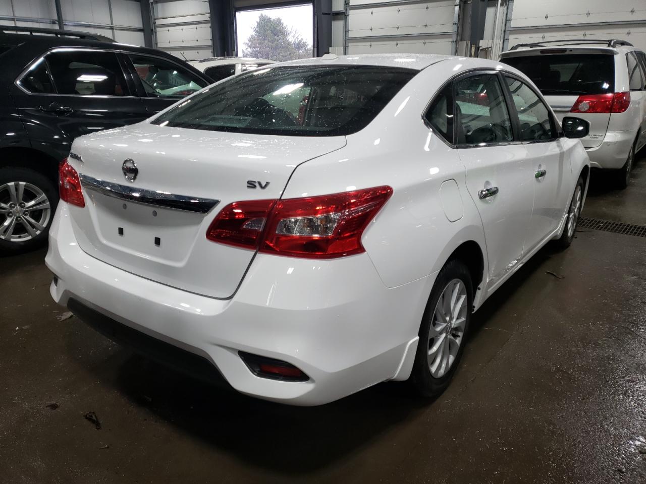 Photo 4 from auction – 2019 NISSAN SENTRA S with VIN 3N1AB7AP1KY403872