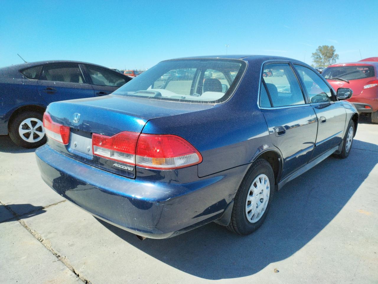 Photo 4 from auction – 2002 HONDA ACCORD VAL with VIN 1HGCF86632A010686