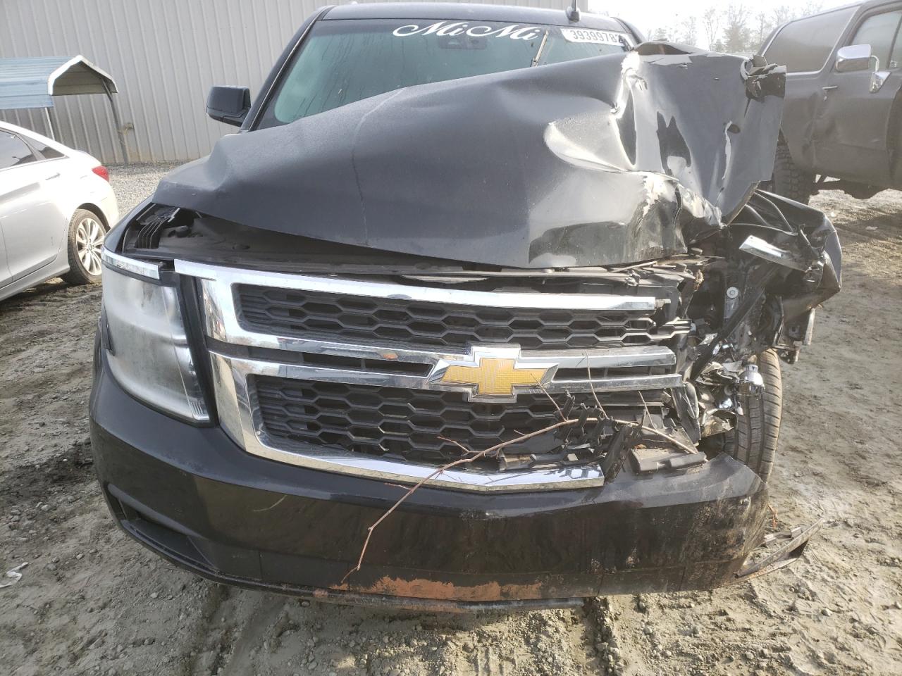 Photo 7 from auction – 2017 CHEVROLET SUBURBAN C with VIN 1GNSCHKC9HR114888
