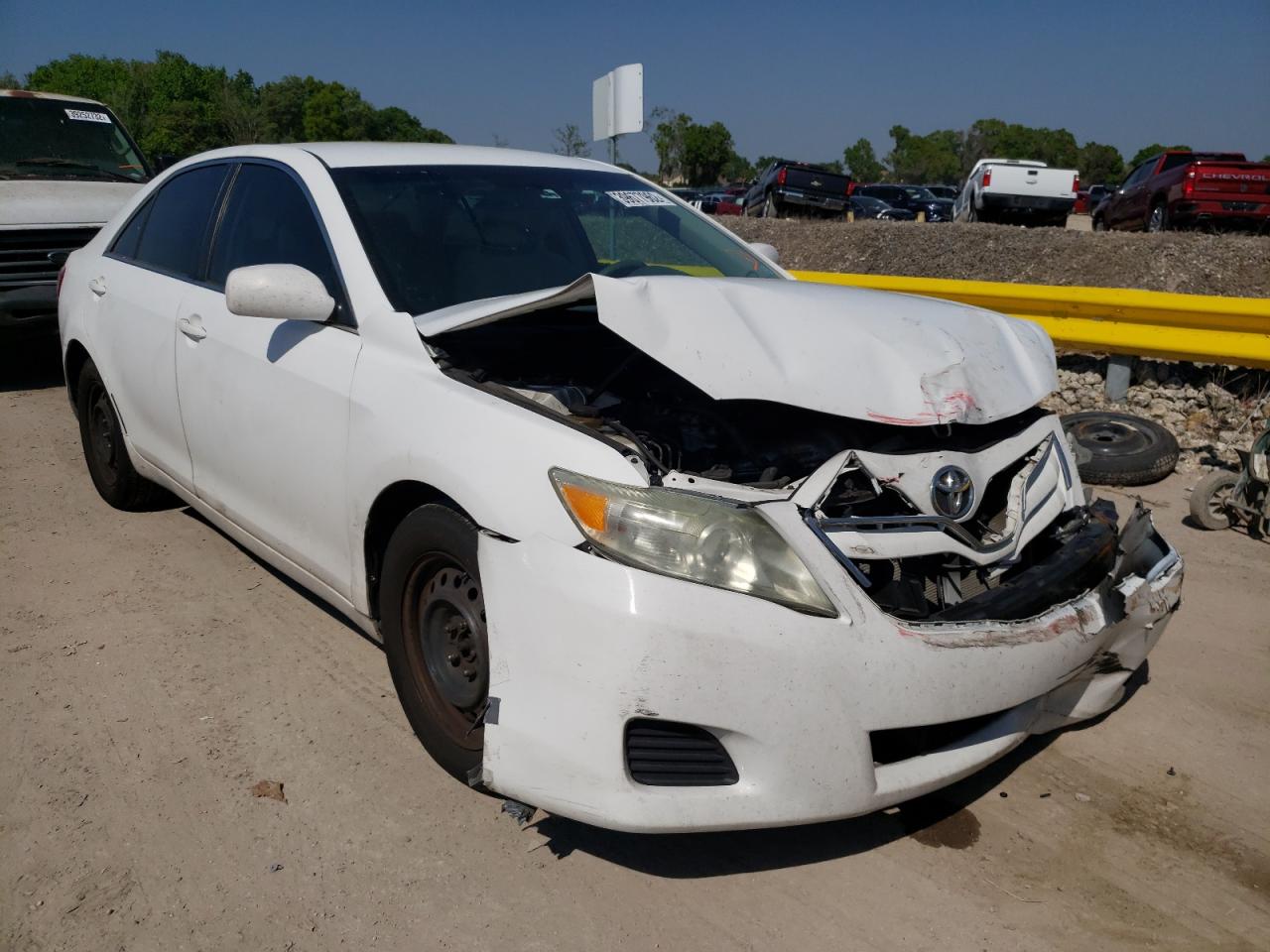 TOYOTA CAMRY 2010 with VIN 4T1BF3EK3AU547174 - Photo from auction