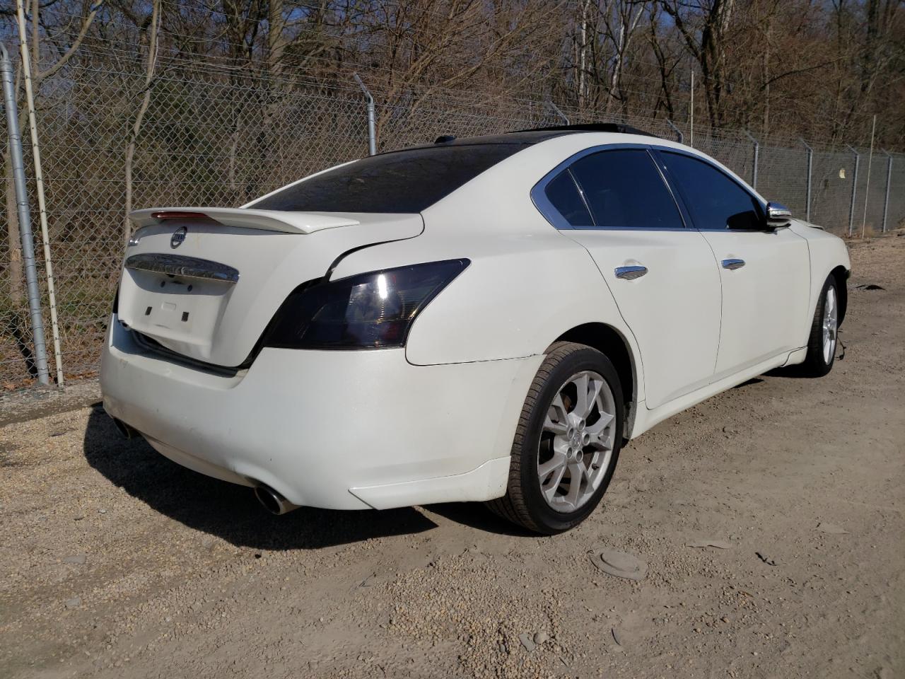 صورة رقم 4 من المزاد - 2014 NISSAN MAXIMA S مع VIN 1N4AA5AP6EC484374