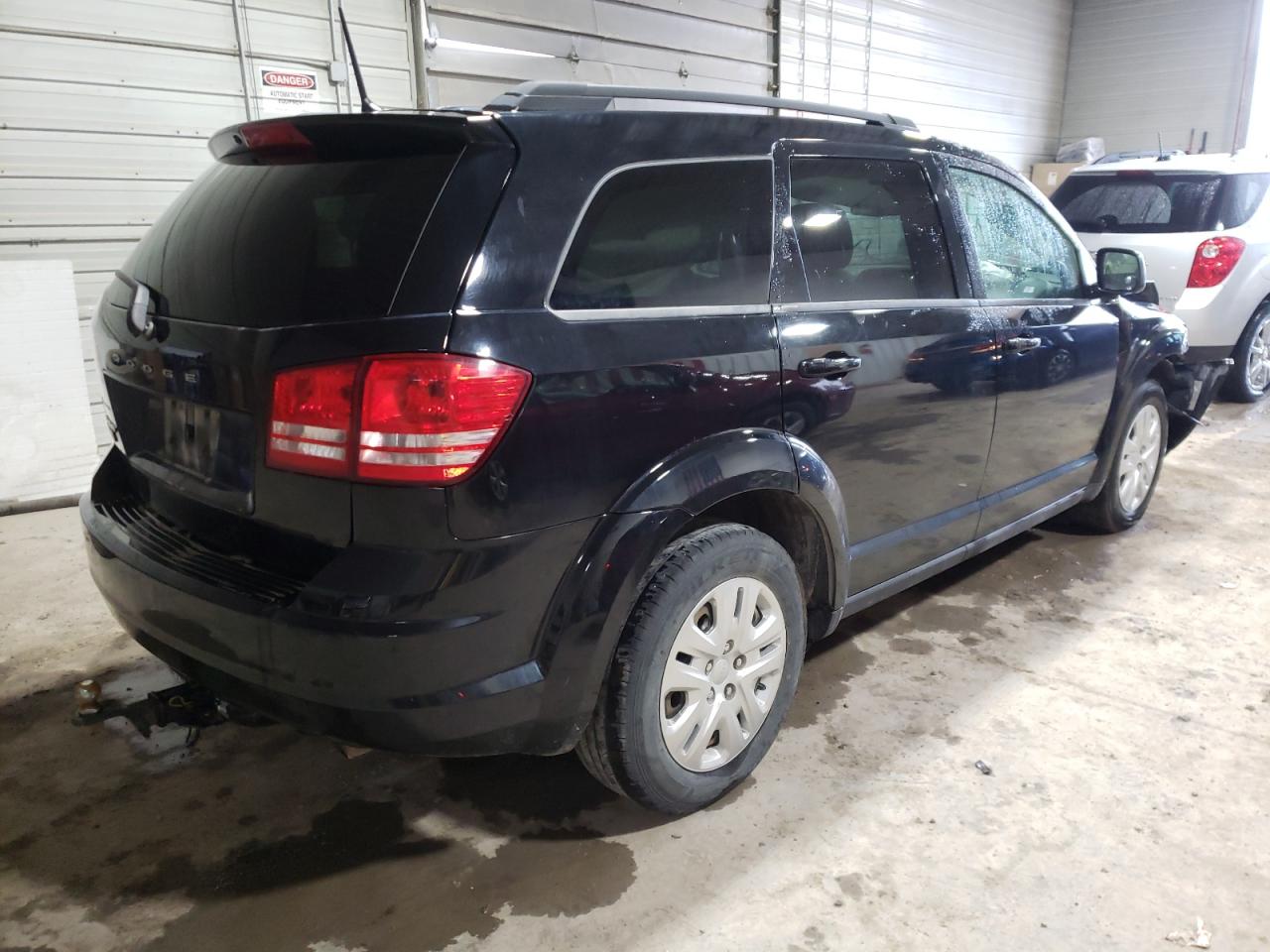 Photo 4 from auction – 2018 DODGE JOURNEY SE with VIN 3C4PDCAB9JT506290