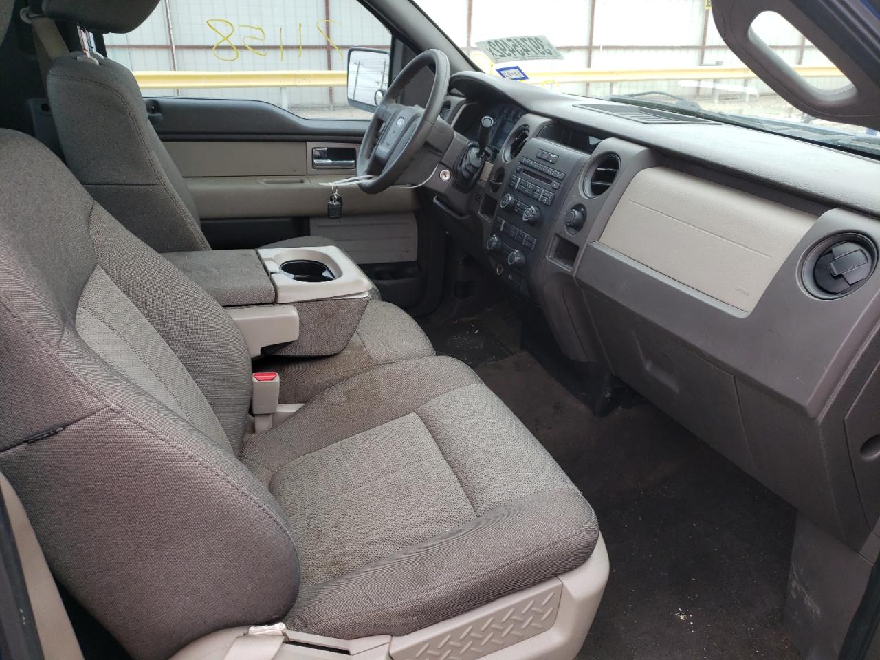 Photo 5 from auction – 2009 FORD F150 with VIN 1FTRF02W09KC75747