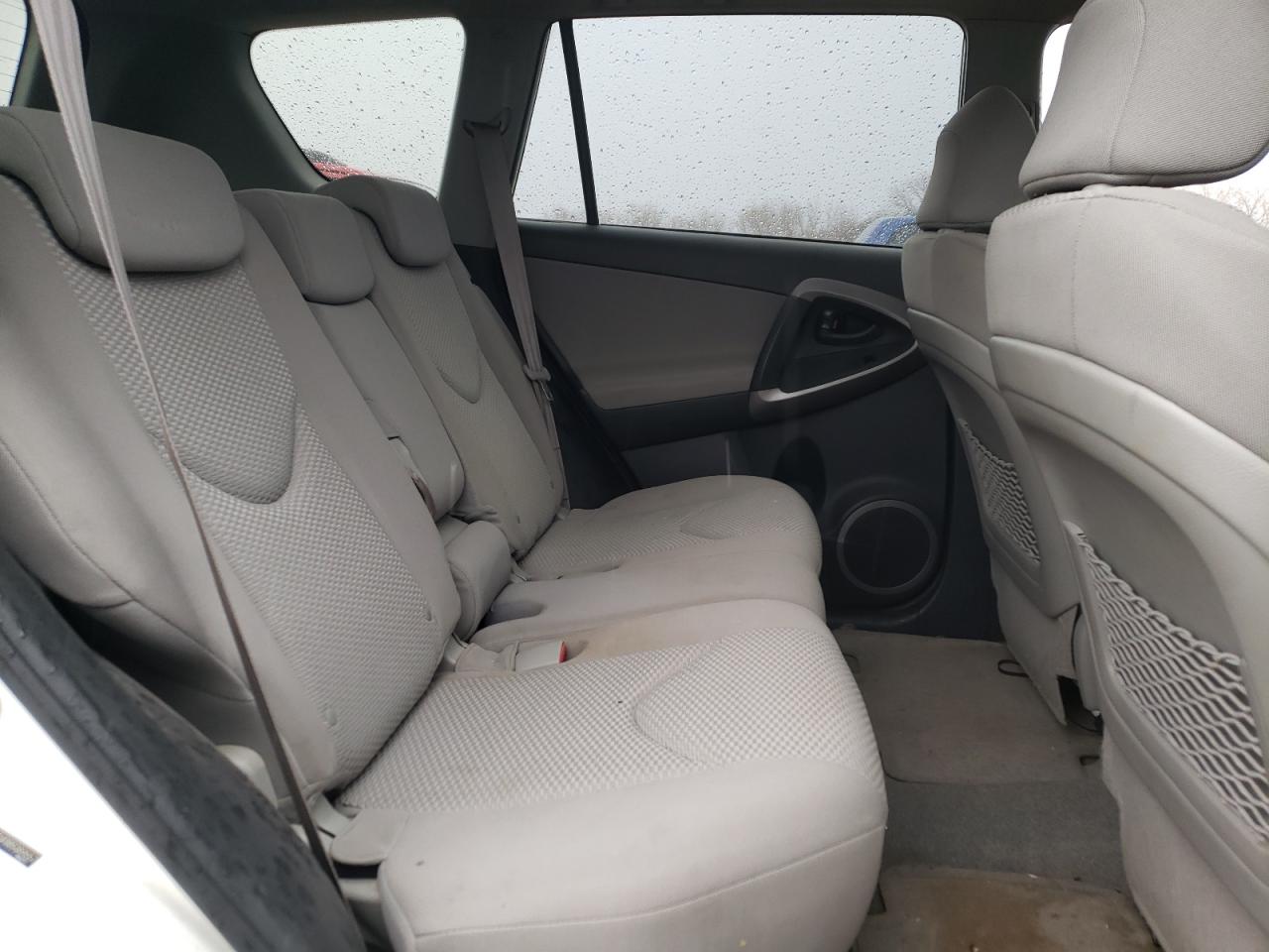 Photo 6 from auction – 2008 TOYOTA RAV4 LIMIT with VIN JTMZD31V085089557