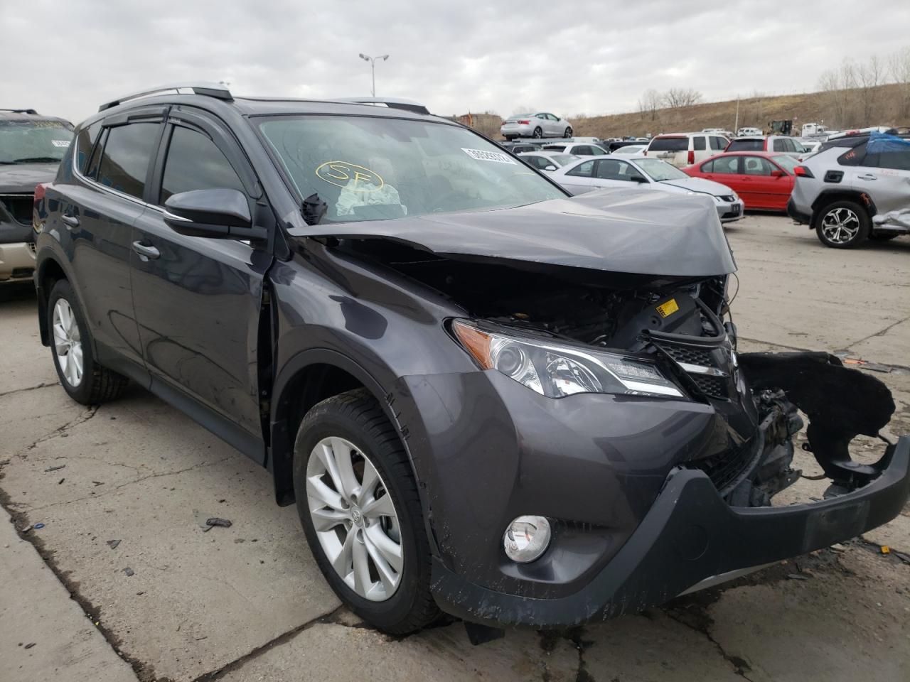 Photo 1 from auction – 2015 TOYOTA RAV4 LIMIT with VIN 2T3DFREV7FW317268